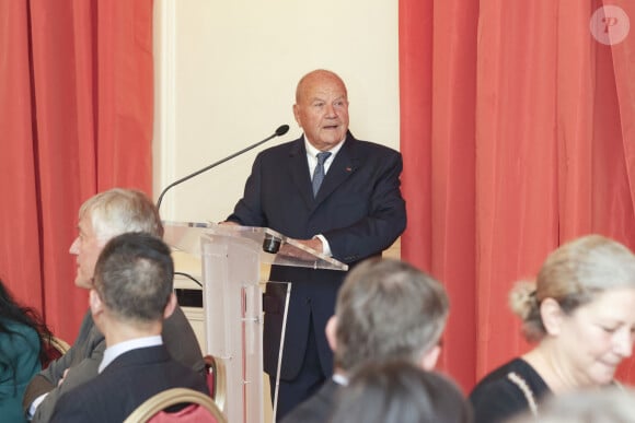 sous le regard de Marc Ladreit de Lacharrière.
Exclusif - Marc Ladreit de Lacharrière lors du dîner annuel de la Revue des Deux Mondes à la Maison de l'Amérique Latine à Paris le 8 octobre 2024. © Jack Tribeca / Bestimage