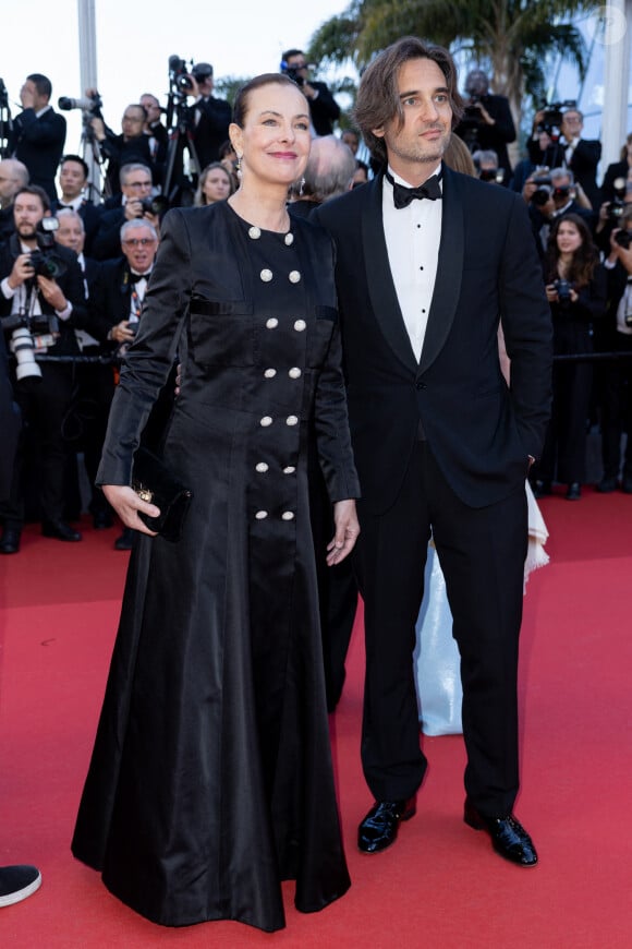 Carole Bouquet et son fils Dimitri Rassam - Montée des marches du film " Megalopolis " lors du 77ème Festival International du Film de Cannes, au Palais des Festivals à Cannes. Le 16 mai 2024 © Olivier Borde / Bestimage 