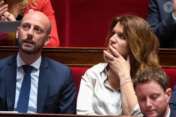 Ajouté à son rôle au cabinet Tilder, elle gagnerait plus que les 10 000 euros qu'elle touchait comme ministre.
Marlène Schiappa lors des questions au gouvernement à l'Assemblée nationale le 11 avril 2023 à Paris, France. Photo par Lionel Urman/ABACAPRESS.COM