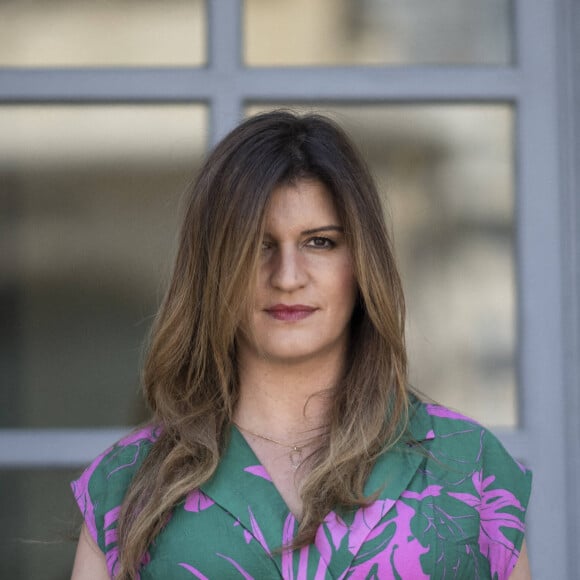 La secrétaire d'État française à l'économie sociale et à la vie associative, Marlène Schiappa, attend de saluer les dirigeants et militants indigènes d'Amazonie à Paris, France, le 26 mai 2023. Photo par Eliot Blondet/ABACAPRESS.COM