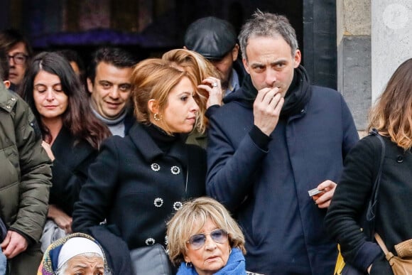 Léa Salamé et son compagnon Raphaël Glucksmann - Obsèques de Sébastien Demorand à la Coupole du crématorium du cimetière du Père-Lachaise à Paris, France, le 31 janvier 2020. 