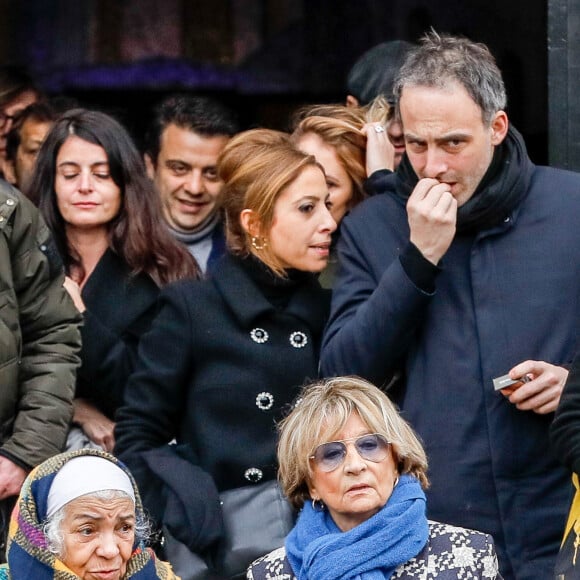 Léa Salamé et son compagnon Raphaël Glucksmann - Obsèques de Sébastien Demorand à la Coupole du crématorium du cimetière du Père-Lachaise à Paris, France, le 31 janvier 2020. 