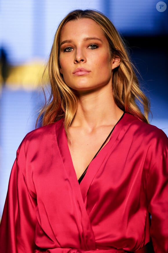 Ilona Smet au backstage - 10ème édition du "Etam Live Show" (Etam Lingerie) lors de la Fashion Week à Paris, France, le 26 septembre 2017. Photo by Rachid Bellak/Bestimage