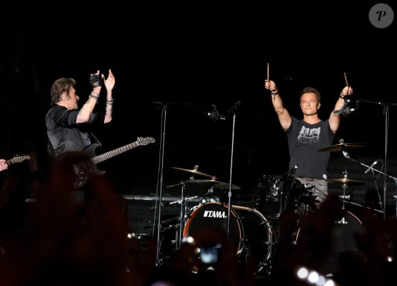 Exclusif - David Hallyday - Johnny Hallyday en duo pour son 2eme concert de la tournee "Born Rocker Tour" au POPB de Bercy a Paris. Le 15 juin 2013