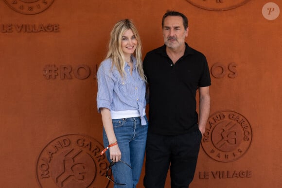 Alizee Guinochet et Gilles Lellouche assistent à la finale hommes de Roland Garros à Roland Garros le 9 juin 2024 à Paris, France. Photo par Laurent Zabulon/ABACAPRESS.COM