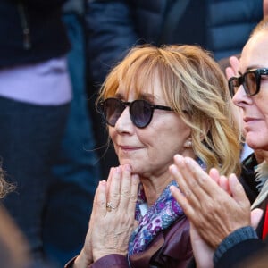 Marie-Anne Chazel et Carole Bouquet - Sortie des Obsèques de Michel Blanc en l'église Saint-Eustache à Paris, le 10 octobre 2024. © Moreau / Jacovides / Bestimage 