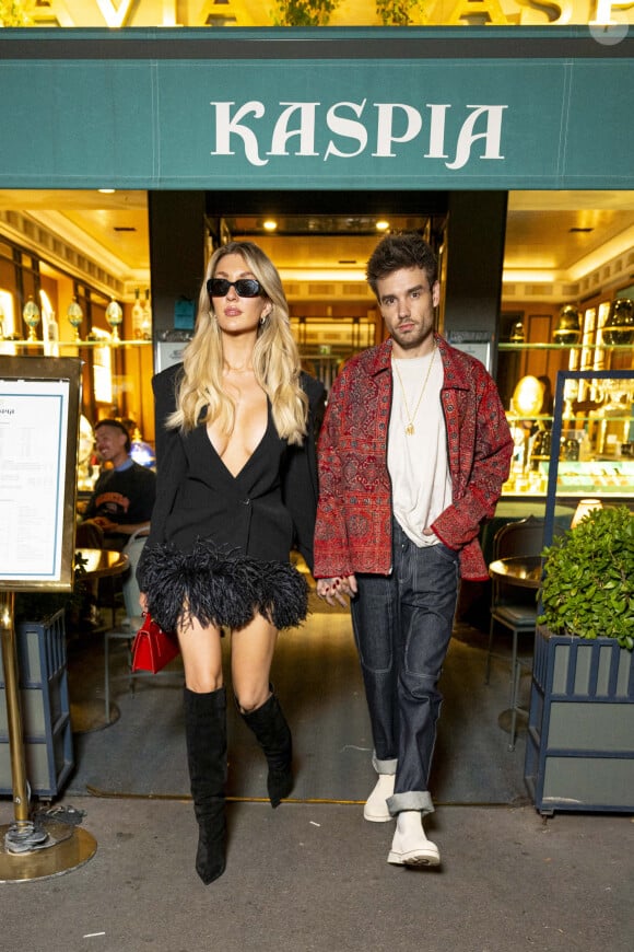 Liam Payne est sorti avec Kate Cassidy au Caviar Kaspia, Paris, France, le 1er octobre 2023.