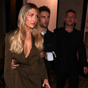 Liam Payne et Kate Cassidy quittent leur hôtel pendant la semaine de la mode à Paris, Paris, France, le 2 octobre 2023. Photo by MCvitanovic/Splash News/ABACAPRESS.COM