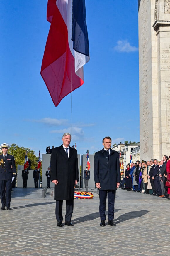 Le roi Philippe de Belgique, Le président Emmanuel Macron lors d'une cérémonie à l'Arc de Triomphe à Paris le 14 octobre 2024. © Frédéric Andrieu / Bestimage 