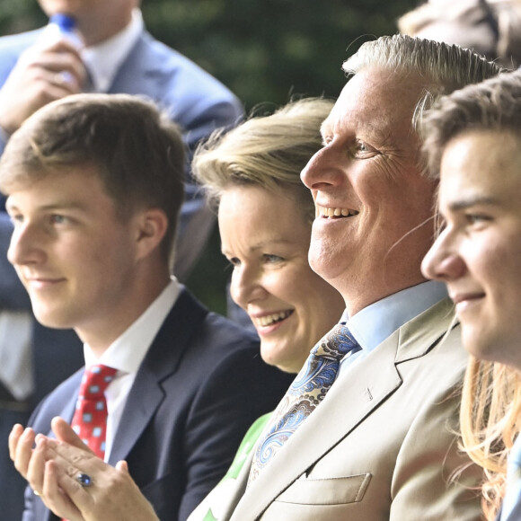 Le prince Emmanuel de Belgique, la reine Mathilde et le roi Philippe de Belgique, le prince Gabriel de Belgique - Garden Party du 10ème anniversaire de règne du roi Philippe de Belgique au domaine Royal de Laeken à Bruxelles (Belgique), le 13 mai 2023.