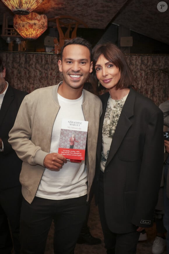 Exclusif - Mohamed Bouhafsi, Géraldine Maillet - Séance de dédicace du nouveau livre de Géraldine Maillet "Ma Minuscule" qui raconte la découverte de la maladie d'Alzheimer de sa grand-mère maternelle, pour ses amis, (avant la sortie en librairie le 25 septembre) au Marta (le bar du Fouquet's) à Paris le 24 septembre 2024. © Jack Tribeca / Bestimage 