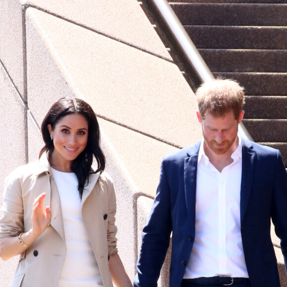 Le prince Harry, duc de Sussex et sa femme Meghan Markle, duchesse de Sussex (enceinte) arrivent à l'opéra de Sydney le premier jour de leur première tournée officielle en Australie, le 16 octobre 2018. 