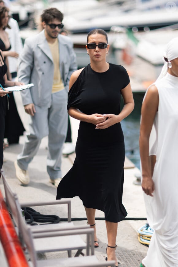 François Civil et Adèle Exarchopoulos - Arrivées au défilé de mode Jacquemus Cruise "La casa" à la Casa Malaparte à Capri. Le 10 juin 2024 © Tiziano Da Silva-Olivier Borde / Bestimage 