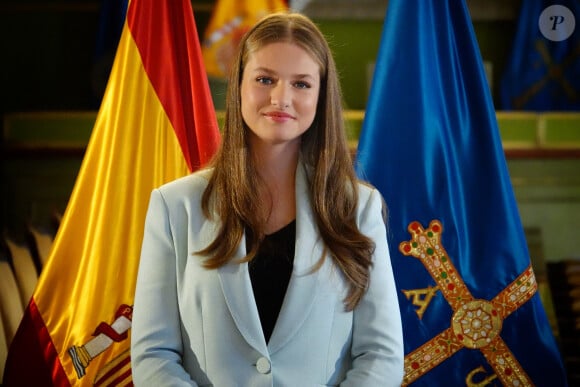 La princesse Leonor lors de la remise de son titre de Maire Honoraire d'Oviedo et de sa Médaille des Asturies, Espagne, le 24 octobre 2024. © Xuan Cueto/Pool/Europa Press/Bestimage