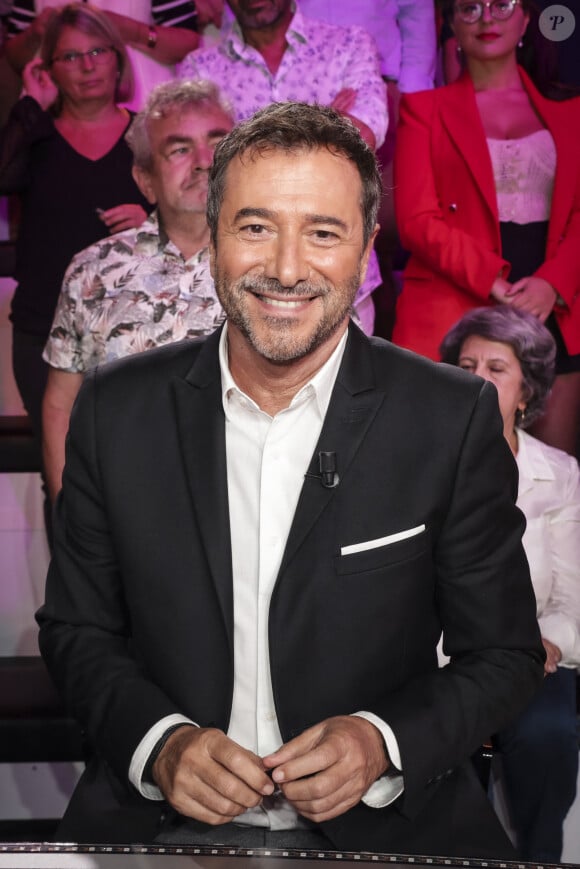 Exclusif - Bernard Montiel, sur le plateau de l’émission « TPMP » présentée par C.Hanouna et diffusée en direct sur C8, Paris, France, le 23 septembre 2024. © Jack Tribeca / Bestimage  No Web - Belgique et Suisse 