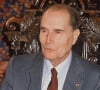 "J'aurais aimé qu'il..."
François Mitterrand.