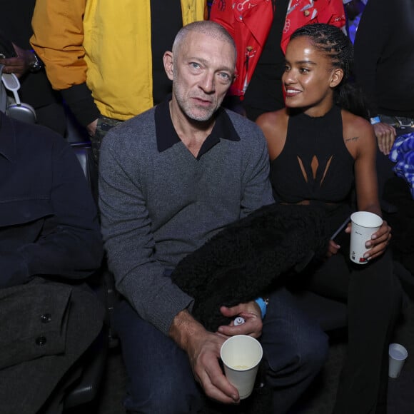 Vincent Cassel et sa compagne Narah Baptista - Célébrités assistent aux combats de MMA, Professional Fighters League Europe (PFL) à l'accord Arena de Bercy à Paris le 7 mars 2024. © PFL Europe via Bestimage 