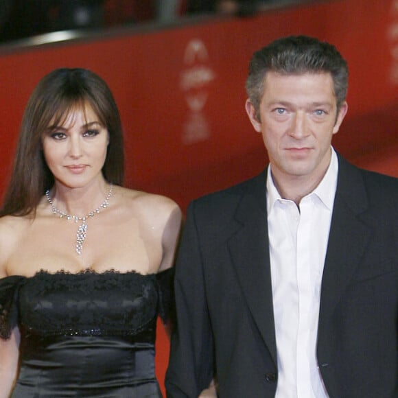 Vincent Cassel est déjà papa de deux filles, Deva et Léonie, nées à Rome en 2004 et 2010, fruits de sa relation avec Monica Bellucci
Monica Bellucci et Vincent Cassel - Première du film "L'UOMO CHE AMA" à Rome pour le 3ème festival international du film.