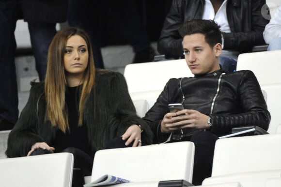 Charlotte Pirroni (Miss Côte d'Azur 2014) et 2ème Dauphine de l'élection Miss France 2015 avec son compagnon Florian Thauvin, ex-joueur Marseillais dans les tribunes lors du match Marseille-PSG, PSG remporte le match 2 à 1, à Marseille le 7 février 2016. © Eric Etten/Bestimage 