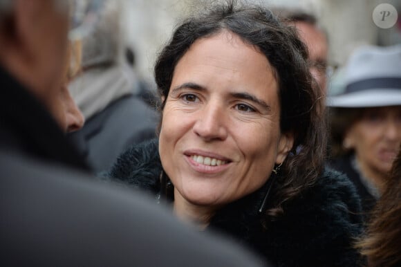 Mazarine Pingeot à la sortie des obsèques de André Rousselet en la Basilique Sainte-Clotilde de Paris le 2 juin 2016.