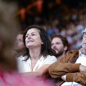 Fabrice Luchini et sa compagne Emmanuelle Garassino lors de la cérémonie d’ouverture de la 15ème édition du Festival du film Lumière à Lyon, du 15 au 22 octobre 2023. Le festival rend, cette année, hommage à W.Wenders, cinéaste allemand qui recevra le lauréat d’honneur pour son oeuvre. Lyon le 14 octobre 2023. © Sandrine Thesillat / Panoramic / Bestimage