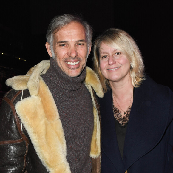 Paul Belmondo et son ex-femme Luana Belmondo en backstage lors du deuxième jour du concert de Patrick Bruel lors de sa tournée "Ce soir on sort..." à Paris La Défense Arena le 7 décembre 2019. © Coadic Guirec/Bestimage 