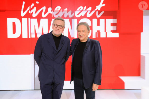 Une émission qui promet, comme chaque semaine.
Exclusif - Laurent Ruquier et Michel Drucker - Enregistrement de l'émission "Vivement Dimanche" au Studio Gabriel à Paris, France, le 1er octobre 2024, présentée par M.Drucker et diffusée le 3 novembre sur France 3. © Guillaume Gaffiot/Bestimage