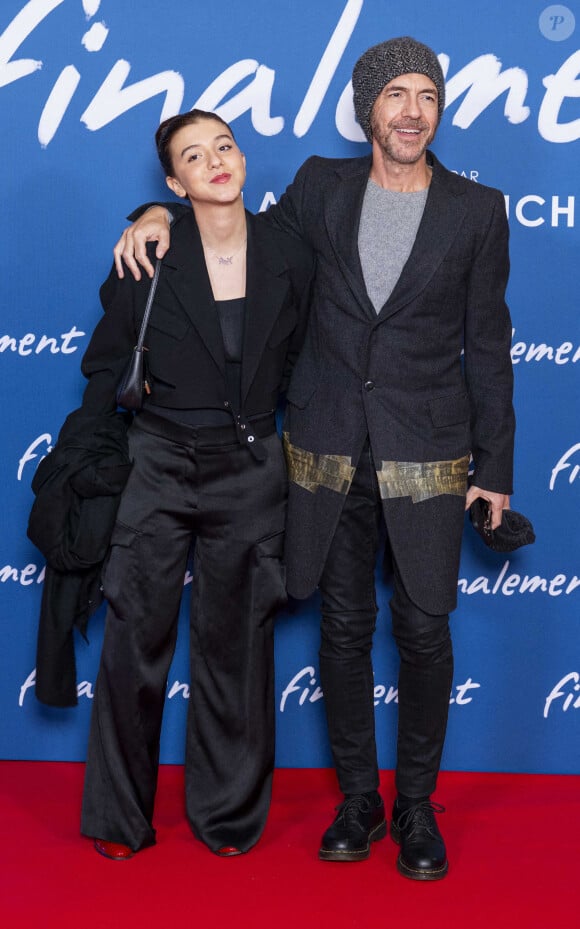 Calogero et sa fille Nina - Avant-première du film "Finalement" de C. Lelouch qui fête son 87ème anniversaire au Grand Rex à Paris le 30 octobre 2024. © Pierre Perusseau/Bestimage