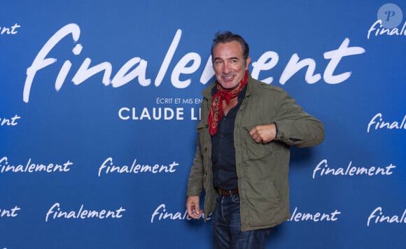 Jean Dujardin - Avant-première du film "Finalement" de C. Lelouch qui fête son 87ème anniversaire au Grand Rex à Paris le 30 octobre 2024. © Pierre Perusseau/Bestimage