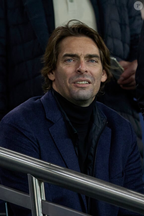 Camille Lacourt en tribunes du match de Ligue 1 McDonald's opposant le Paris Saint-Germain (PSG) au Racing Club de Strasbourg Alsace (4-2) au Parc des Princes à Paris, France, le 19 octobre 2024. © Cyril Moreau/Bestimage