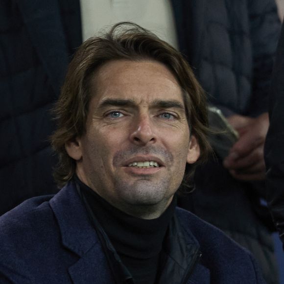 Camille Lacourt en tribunes du match de Ligue 1 McDonald's opposant le Paris Saint-Germain (PSG) au Racing Club de Strasbourg Alsace (4-2) au Parc des Princes à Paris, France, le 19 octobre 2024. © Cyril Moreau/Bestimage