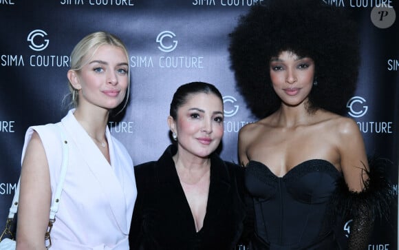 Exclusif - Lou Ruat, la créatrice Nazli Mendes, Ophély Mézino - Défilé de mode "Sima Couture" à Enghien le 5 novembre 2024. © Rachid Bellak/Bestimage