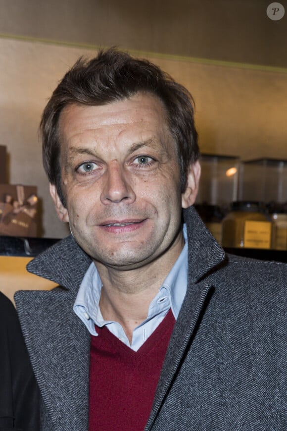 Laurent Mariotte n'est pas non plus friand de petits fours comme il le souligne ensuite.
Laurent Mariotte - Soirée de réouverture de l'Emporio Armani Caffé au 149 boulevard Saint-Germain à Paris le 13 octobre 2016. © Olivier Borde/Bestimage