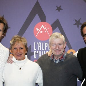 Philippe Lacheau avec ses parents Huguette et Gérard, et son frère Pierre - 22ème Festival International du Film de Comédie de l'Alpe d'Huez, le 18 janvier 2019. © Dominique Jacovides/Bestimage 