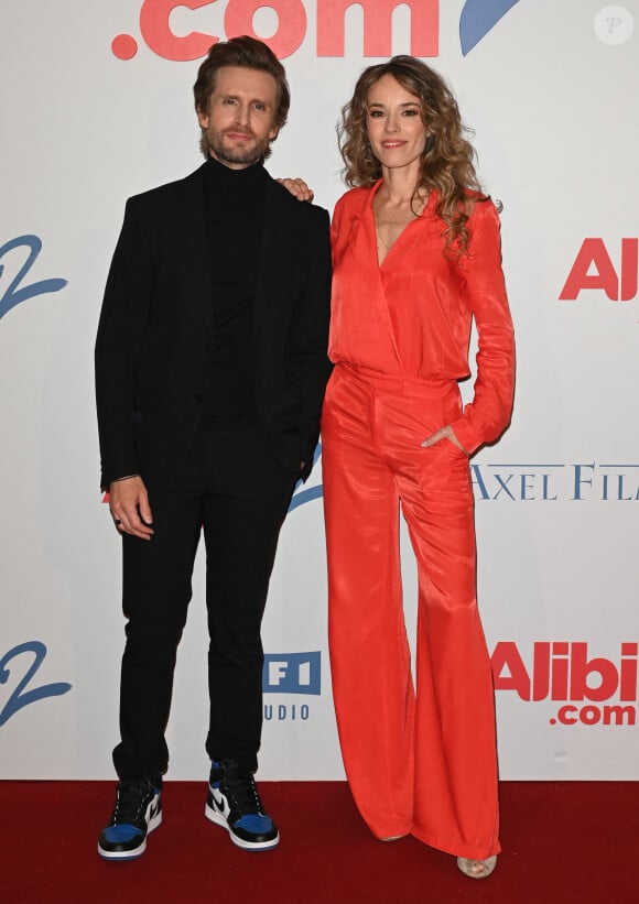 Philippe Lacheau et sa compagne Elodie Fontan - Première du film "Alibi.com 2" au cinéma Le Grand Rex à Paris © Coadic Guirec/Bestimage