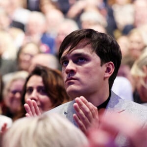 Exclusif - Alain-Fabien Delon lors de la soirée hommage Ciné-concert symphonique "Alain Delon, le dernier Samouraï" au palais des congrès à Paris le 8 novembre 2024 le jour de son anniversaire. Pour cette soirée, le chef d'orchestre Vahan Mardirossian a dirigé l'orchestre symphonique de Douai. © Jacovides / Moreau / Bestimage 