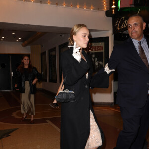 Lily-Rose Depp au sein du El Rey Theater de Los Angeles pour soutenir sa compagne 070 Shake durant son concert.