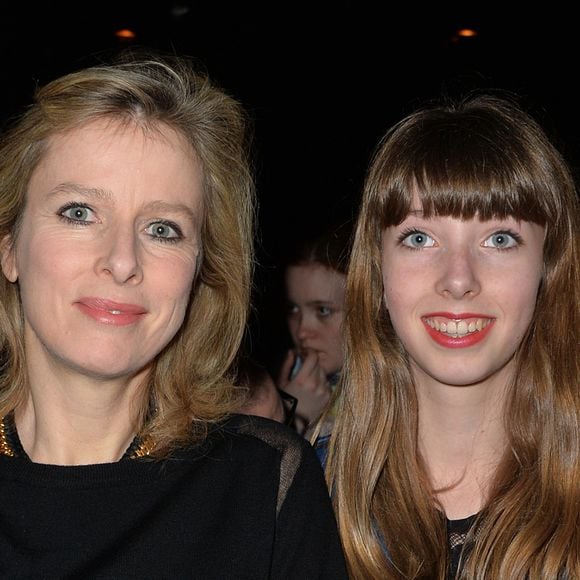 Karin Viard et sa fille Simone - People au défilé de mode Paul & Joe collection prêt-à-porter automne-hiver 2014/2015 à Paris, le 4 mars 2014. 