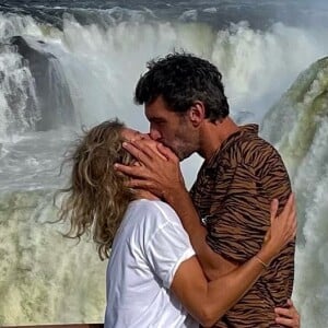 Karin Viard et son compagnon Manuel Herrero sur Instagram. Le 16 janvier 2022.