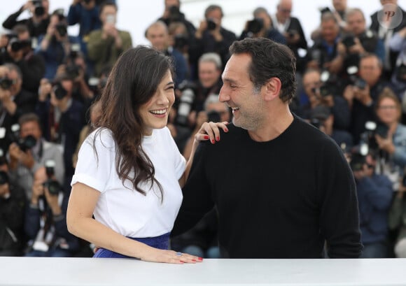 Mélanie Doutey et Gilles Lellouche - Photocall du film "Le grand bain" au 71ème Festival International du Film de Cannes, le 13 mai 2018. © Borde / Jacovides / Moreau / Bestimage