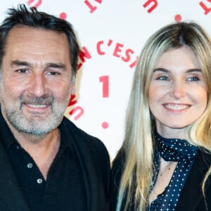 Papa de Jules, né le 13 novembre 2022 de ses amours avec Alizée Guinochet (sa compagne depuis 2015), il indiquait être très inquiet "des réseaux sociaux et des risques de harcèlement
Gilles Lellouche et Alizee Guinochet au dîner de gala Un Rien C'est Tout au Musée de l'Arme à Paris, France. Photo par Aurore Marechal/ABACAPRESS.COM