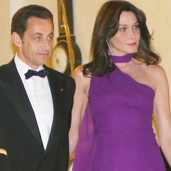 Carla Bruni rencontrait pour la première fois Nicolas Sarkozy lors d'un diner organisé par Jacques Séguéla.
Archives : Carla Bruni et Nicolas Sarkozy