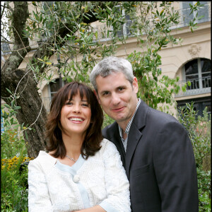 Au début des années 2000, Sophie Marceau était en couple avec le producteur Jim LemleySophie Marceau et Jim Lemley.