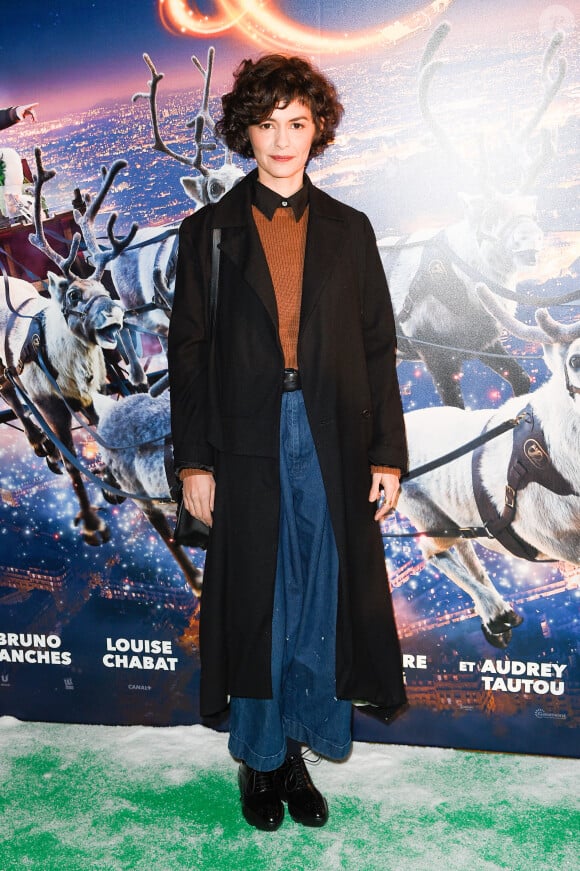 Mais l'actrice est vite revenue de cette opulence et de ce style de vie
Audrey Tautou - Avant-première du film "Santa & Cie" au cinéma Pathé Beaugrenelle à Paris le 3 décembre 2017. © Coadic Guirec/Bestimage