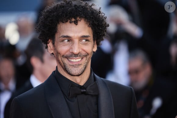 En effet, il sera l'invité du prochain numéro de "Rendez-vous en terre inconnue" sur France 2
Tomer Sisley - Montée des marches du film " Emilia Perez " lors du 77ème Festival International du Film de Cannes, au Palais des Festivals à Cannes. Le 18 mai 2024 © Jacovides-Moreau / Bestimage