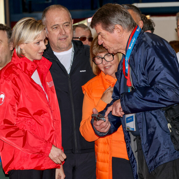 La princesse Charlene de Monaco a donné le départ de la 25eme No Finish Line à Monaco, le 16 novembre 2024