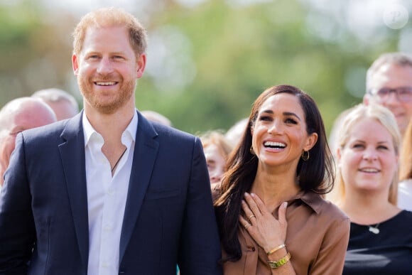 14 septembre 2023, Rhénanie-du-Nord-Westphalie, Düsseldorf : Le prince Harry, duc de Sussex, et son épouse Meghan, duchesse de Sussex, assistent à une réunion avec des représentants de l'OTAN en marge des 6e Invictus Games au Merkur Spiel Arena. Photo par Rolf Vennenbernd/DPA/ABACAPRESS.COM