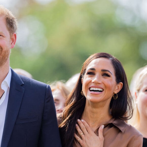 14 septembre 2023, Rhénanie-du-Nord-Westphalie, Düsseldorf : Le prince Harry, duc de Sussex, et son épouse Meghan, duchesse de Sussex, assistent à une réunion avec des représentants de l'OTAN en marge des 6e Invictus Games au Merkur Spiel Arena. Photo par Rolf Vennenbernd/DPA/ABACAPRESS.COM