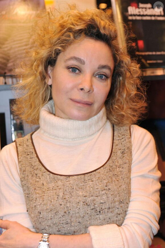 Grace de Capitani lors du Salon du Livre le 30 mars 2010