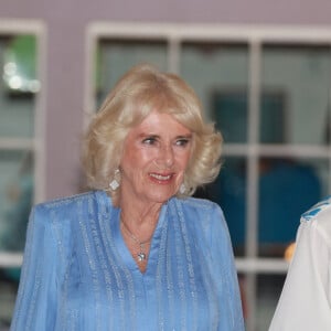 Le roi Charles III d'Angleterre et la reine consort Camilla Parker Bowles lors d'une réception au musée Robert Louis Stevenson dans les Iles Samoa, à l'occasion de leur visite en Australie. Le 25 octobre 2024 © Ian Vogler / MirrorPix / Bestimage 